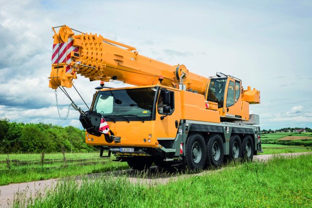 Autokran 70 T