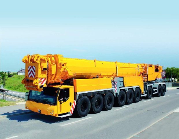 Autokran 750 T