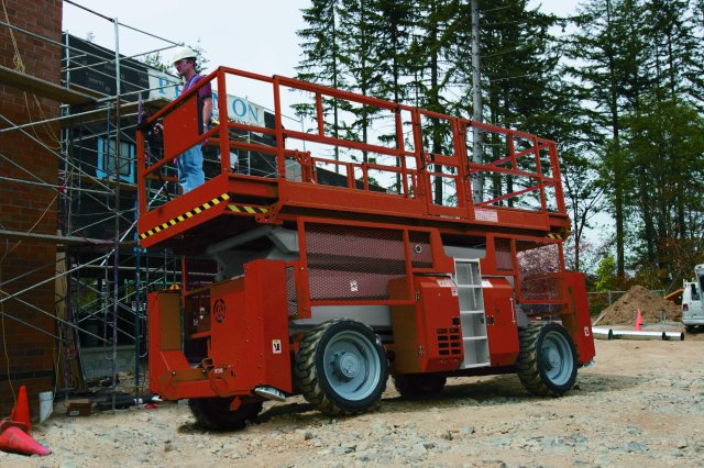 Diesel Allrad Scherenbühne 28,00 m
