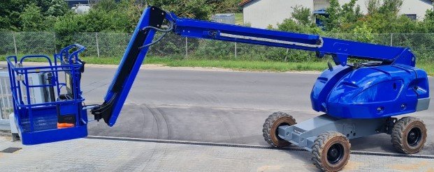 Diesel Allrad Teleskop-Arbeitsbühne 16,09 m