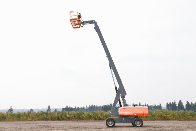 Diesel Allrad Teleskop-Arbeitsbühne 26,38 m